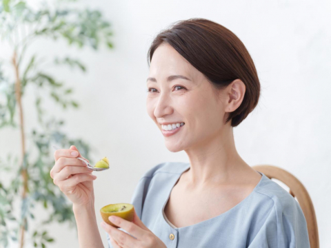 胃脹氣怎麼辦？營養師教3招救急！一日「不脹氣」菜單公開：鳳梨、奇異果香蕉助排氣